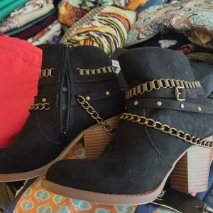 JustFab - Kualeah Rocker Goth Biker Boots Size 7